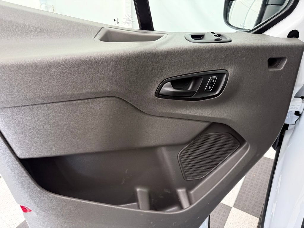 Used 2024 Ford Transit 350 XLT RWD image 14