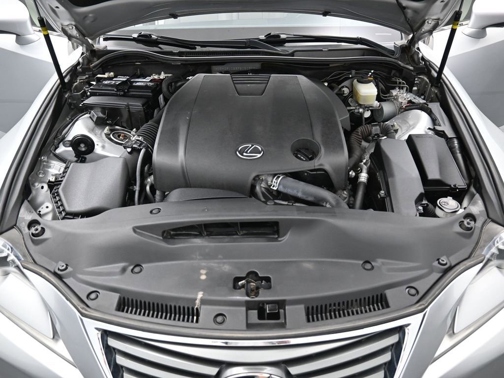 Used 2015 Lexus IS 250 AWD w/ Luxury Package image 41