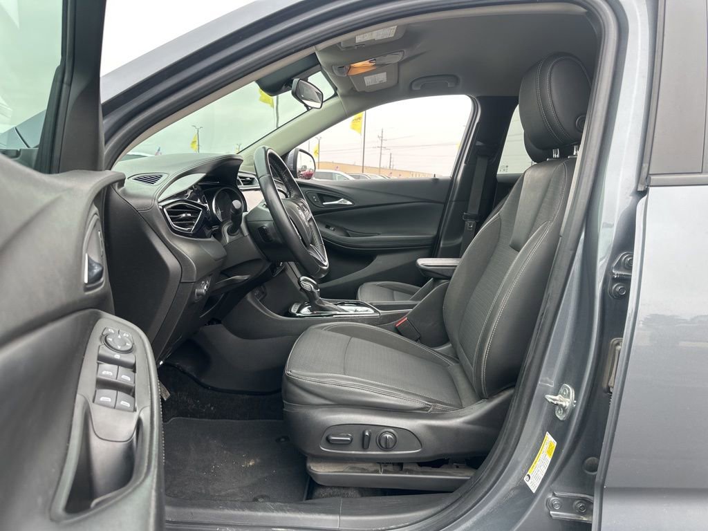 Used 2021 Buick Encore GX Select w/ Sport Touring Package image 8