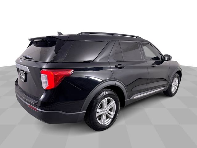 Used 2022 Ford Explorer XLT image 8