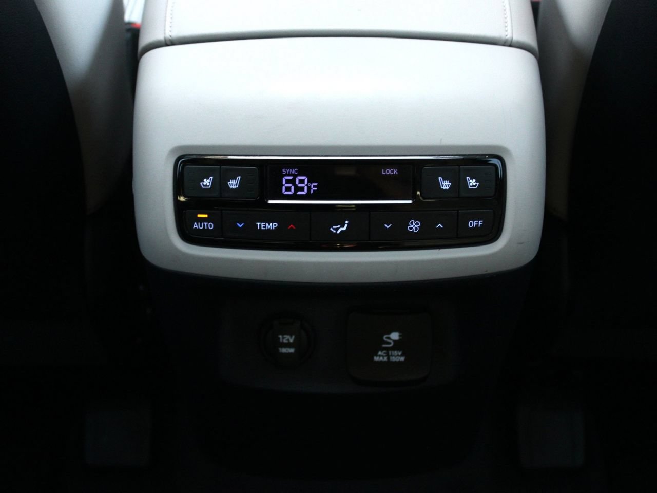 Used 2024 Hyundai Palisade Calligraphy AWD/4WD image 18