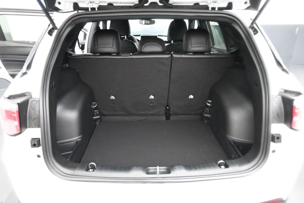 New 2026 Jeep Compass Latitude AWD/4WD image 17