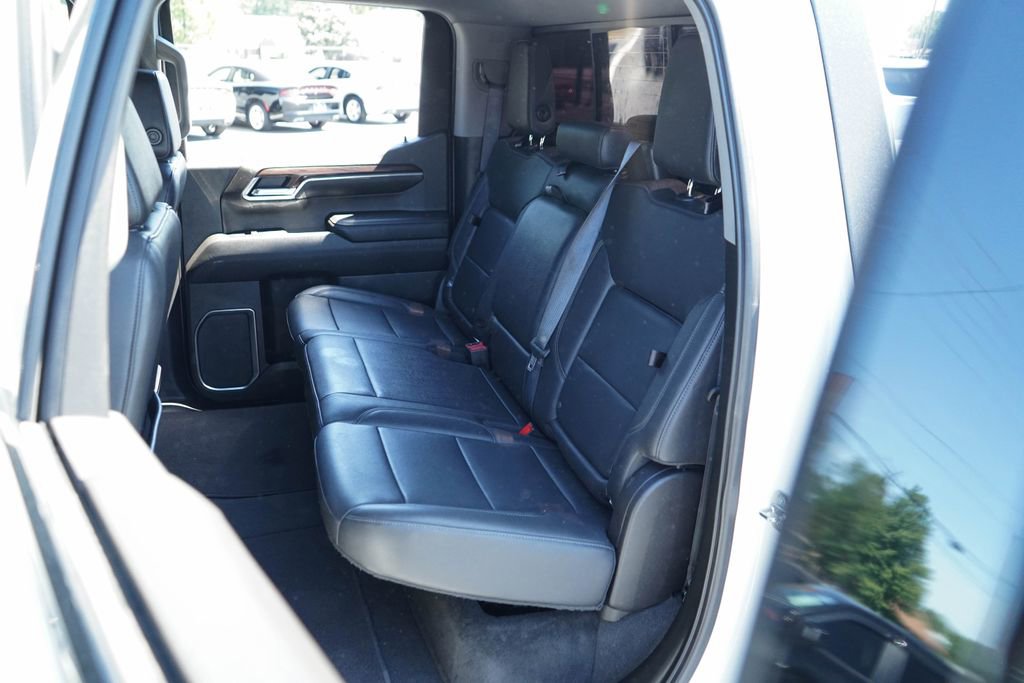 Used 2022 GMC Sierra 1500 SLT w/ SLT Convenience Package image 34