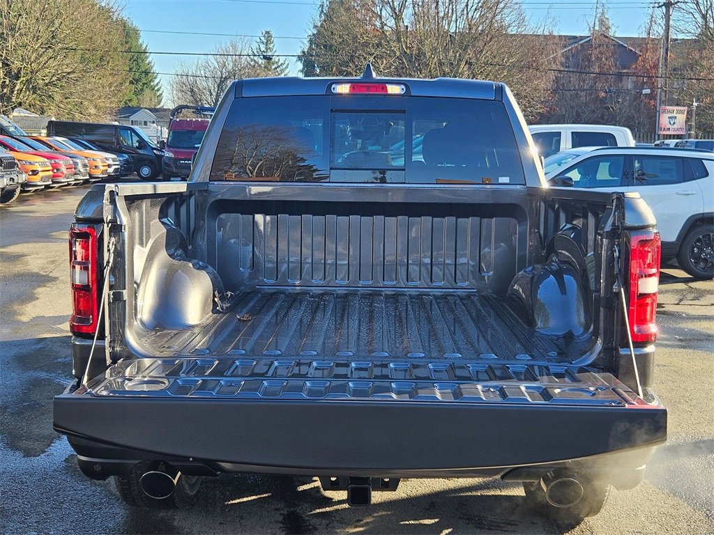 New 2026 RAM 1500 4x4 Crew Cab image 10