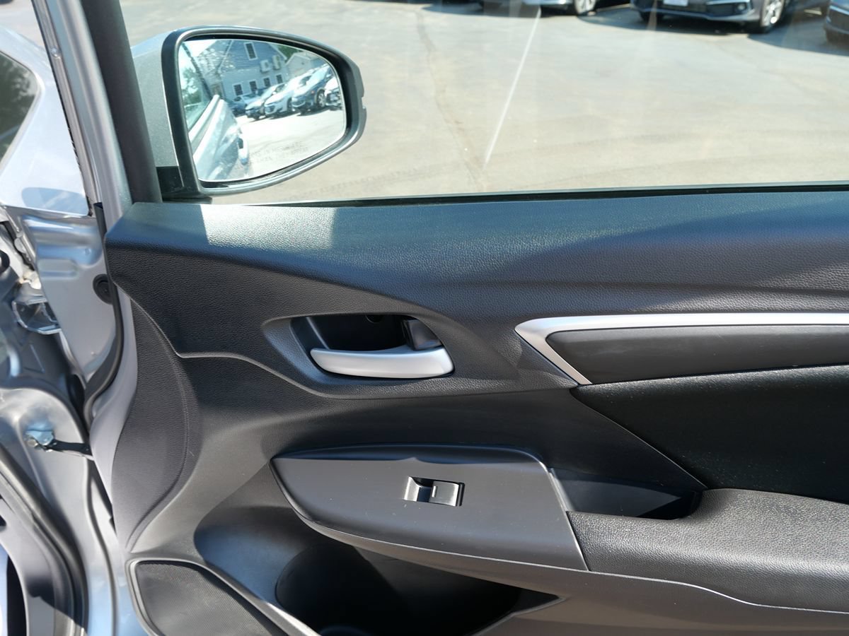 Used 2020 Honda Fit LX image 21