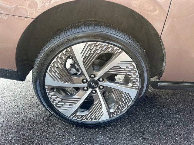 Used 2025 Lincoln Navigator L Black Label image 30