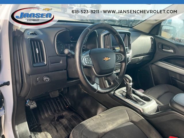 Used 2022 Chevrolet Colorado LT w/ Fleet Safety Package RWD image 9