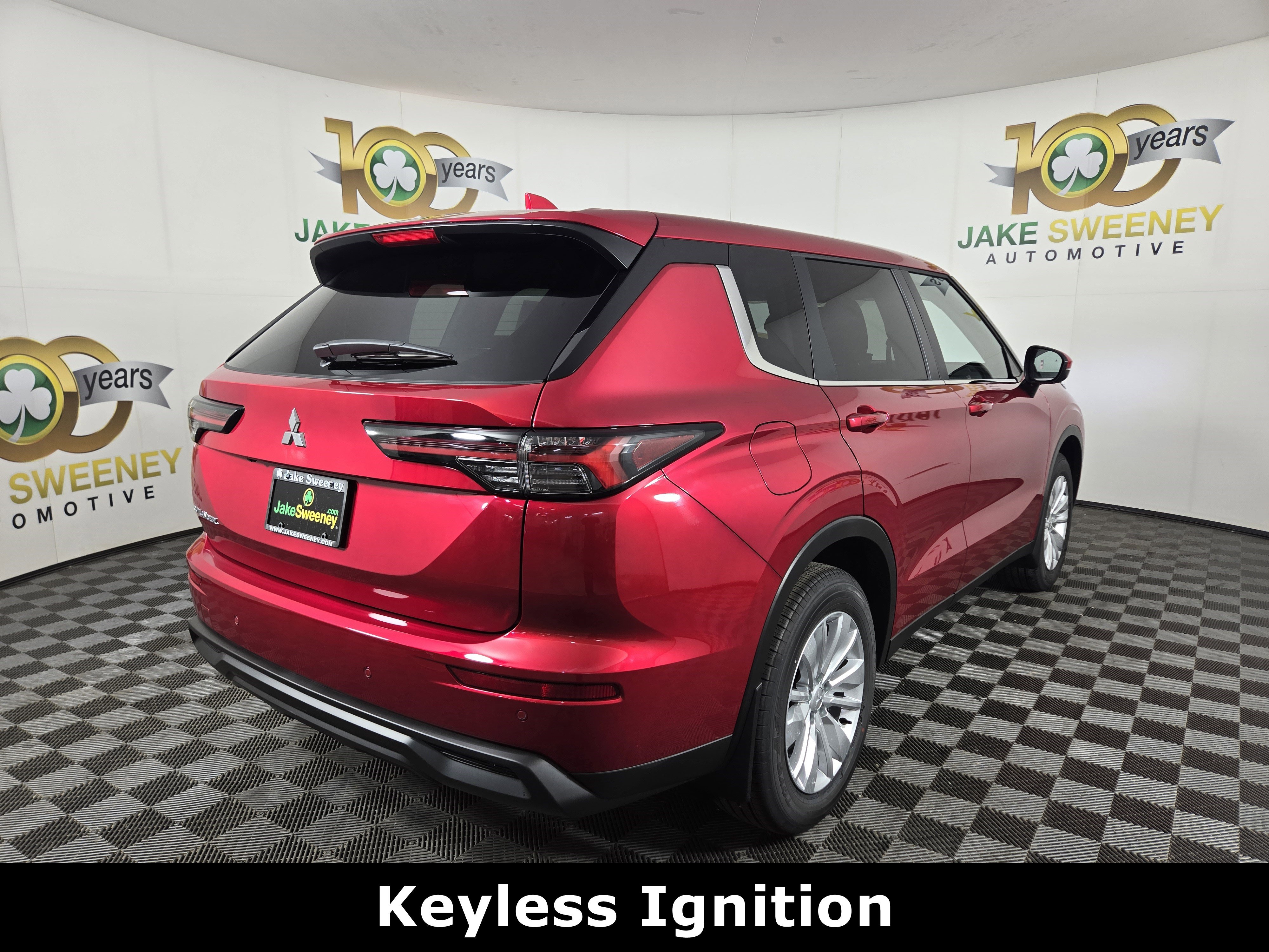 New 2026 Mitsubishi Outlander ES image 7