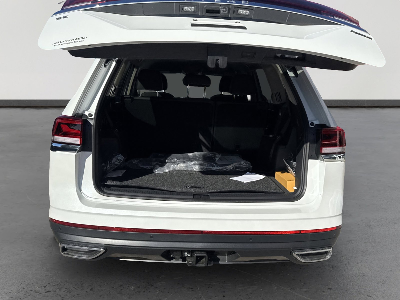 New 2026 Volkswagen Atlas SE image 7