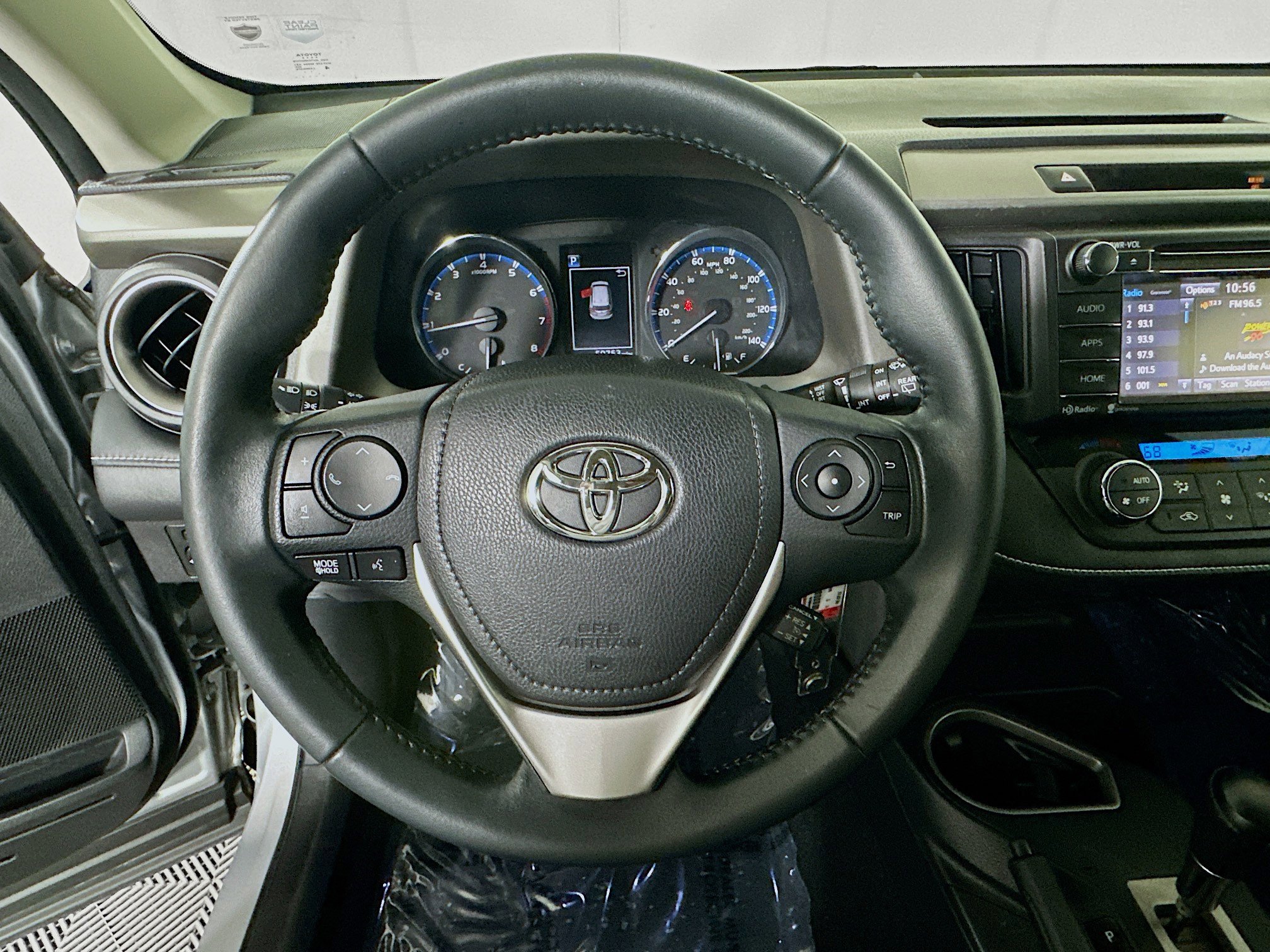 Used 2016 Toyota RAV4 XLE image 15