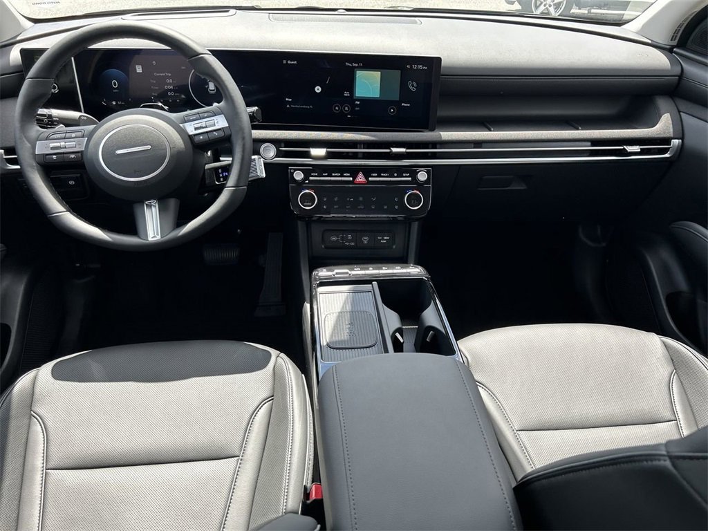 New 2025 Hyundai Tucson Limited image 3