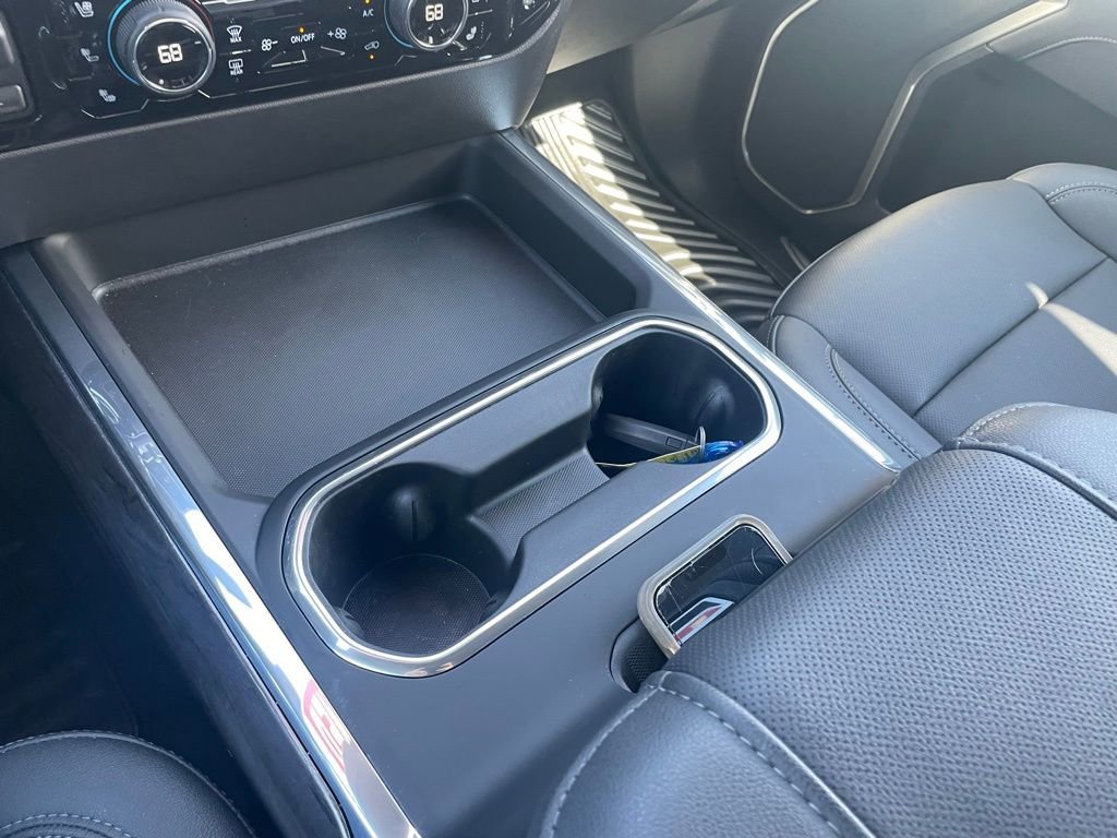 Used 2024 Chevrolet Silverado 2500 LTZ w/ LTZ Plus Package image 18