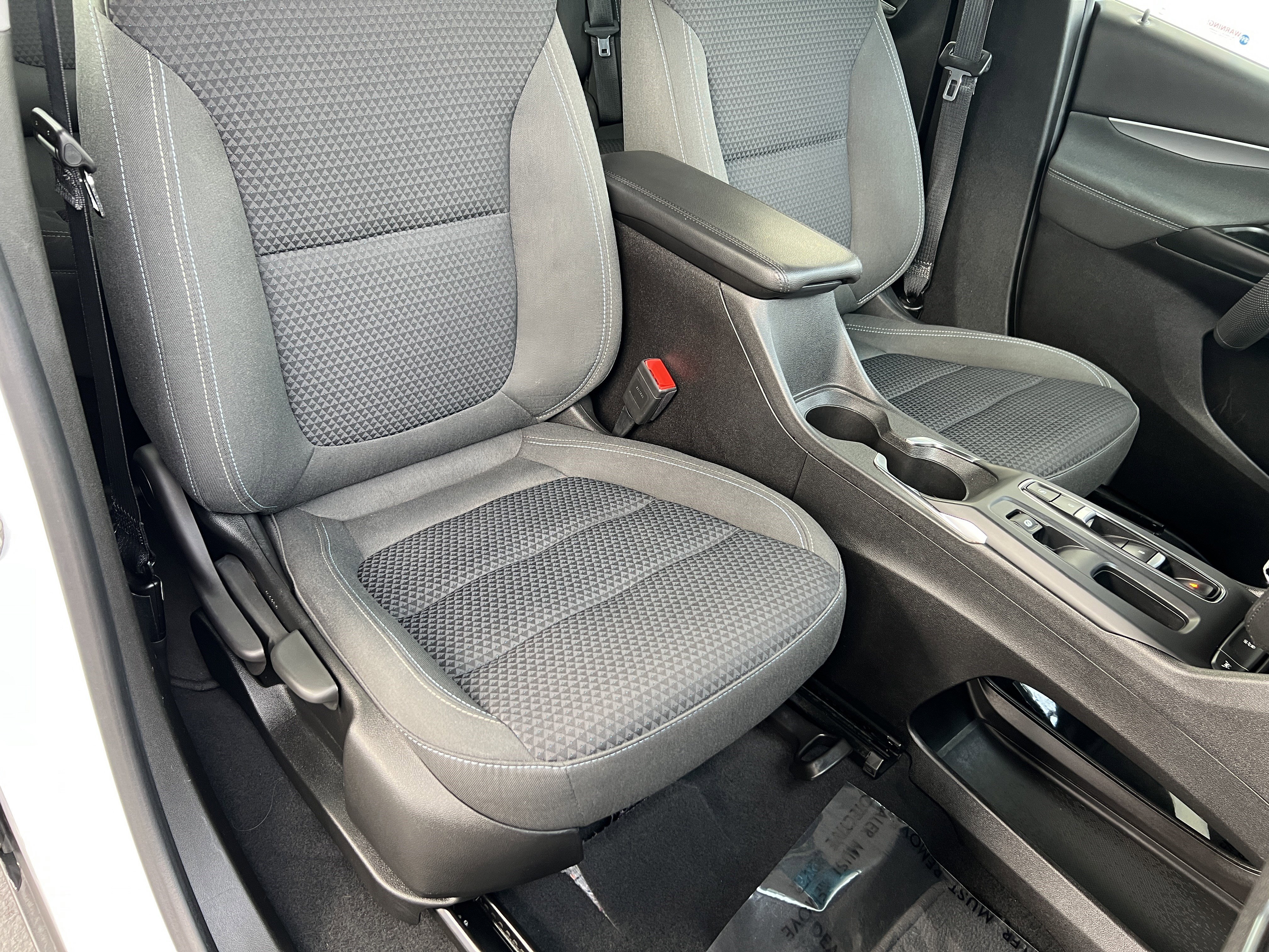 Certified 2023 Chevrolet Bolt LT w/ Driver Confidence Package image 23