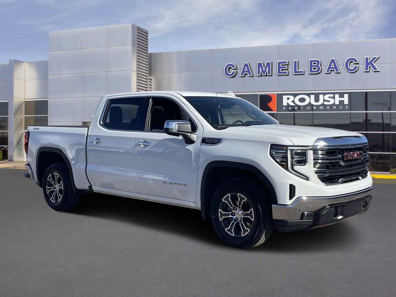 Used 2024 GMC Sierra 1500 SLT image 34