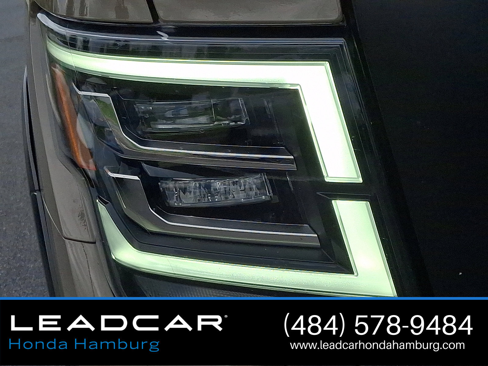 Used 2023 Nissan Titan PRO-4X w/ Pro-4x Convenience Package AWD/4WD image 10
