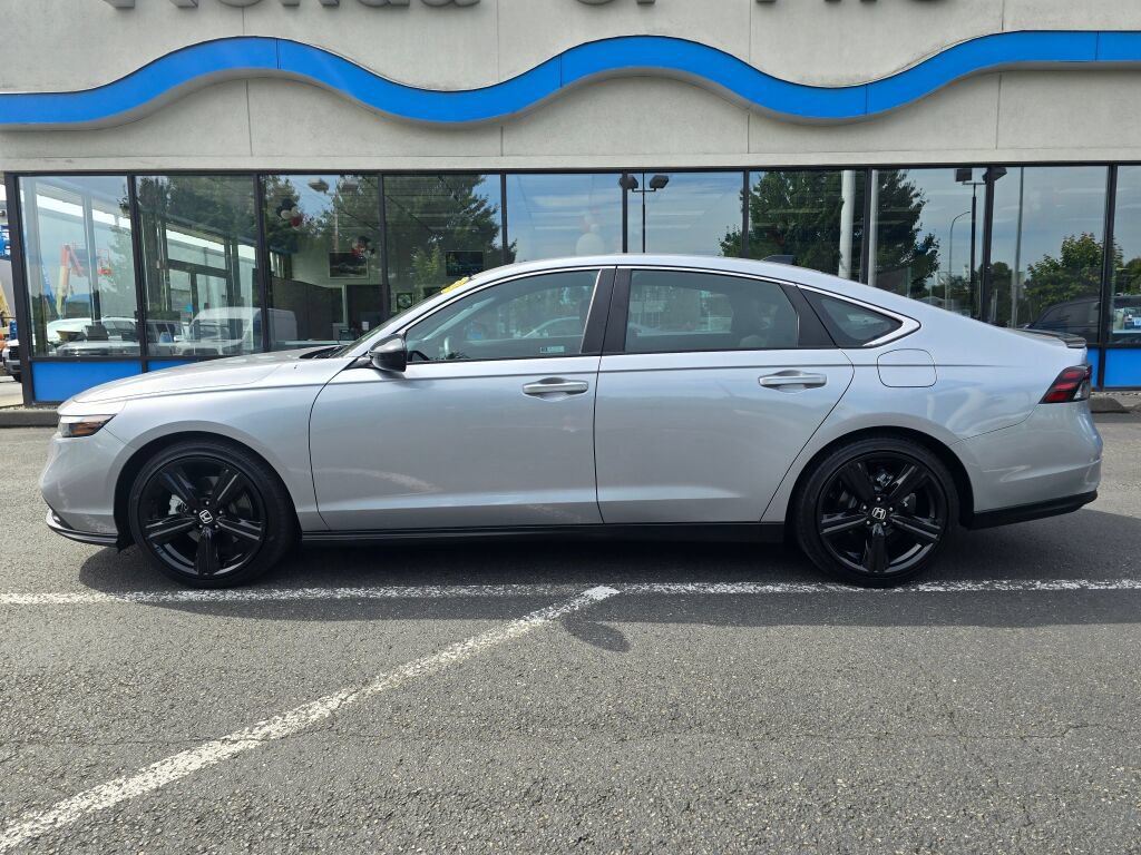 Certified 2023 Honda Accord Sport image 2