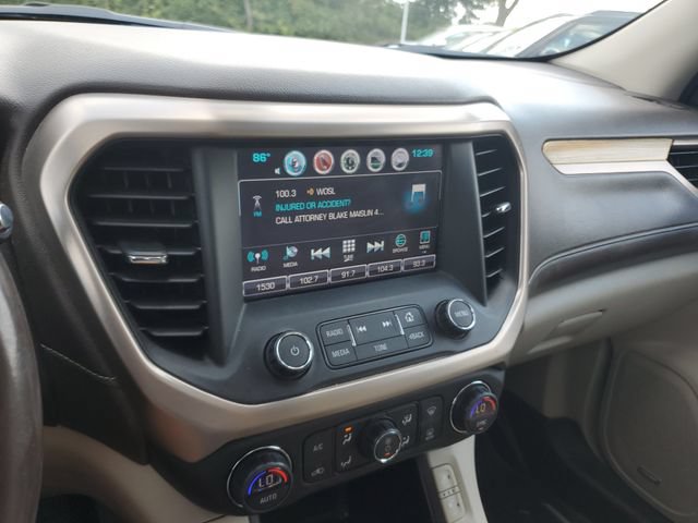 Used 2018 GMC Acadia Denali w/ Technology Package AWD/4WD image 27
