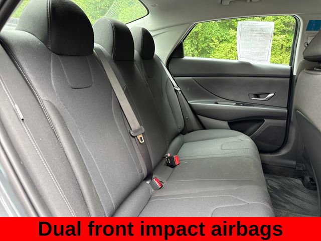 Used 2026 Hyundai Elantra SE w/ Cargo Package FWD image 27