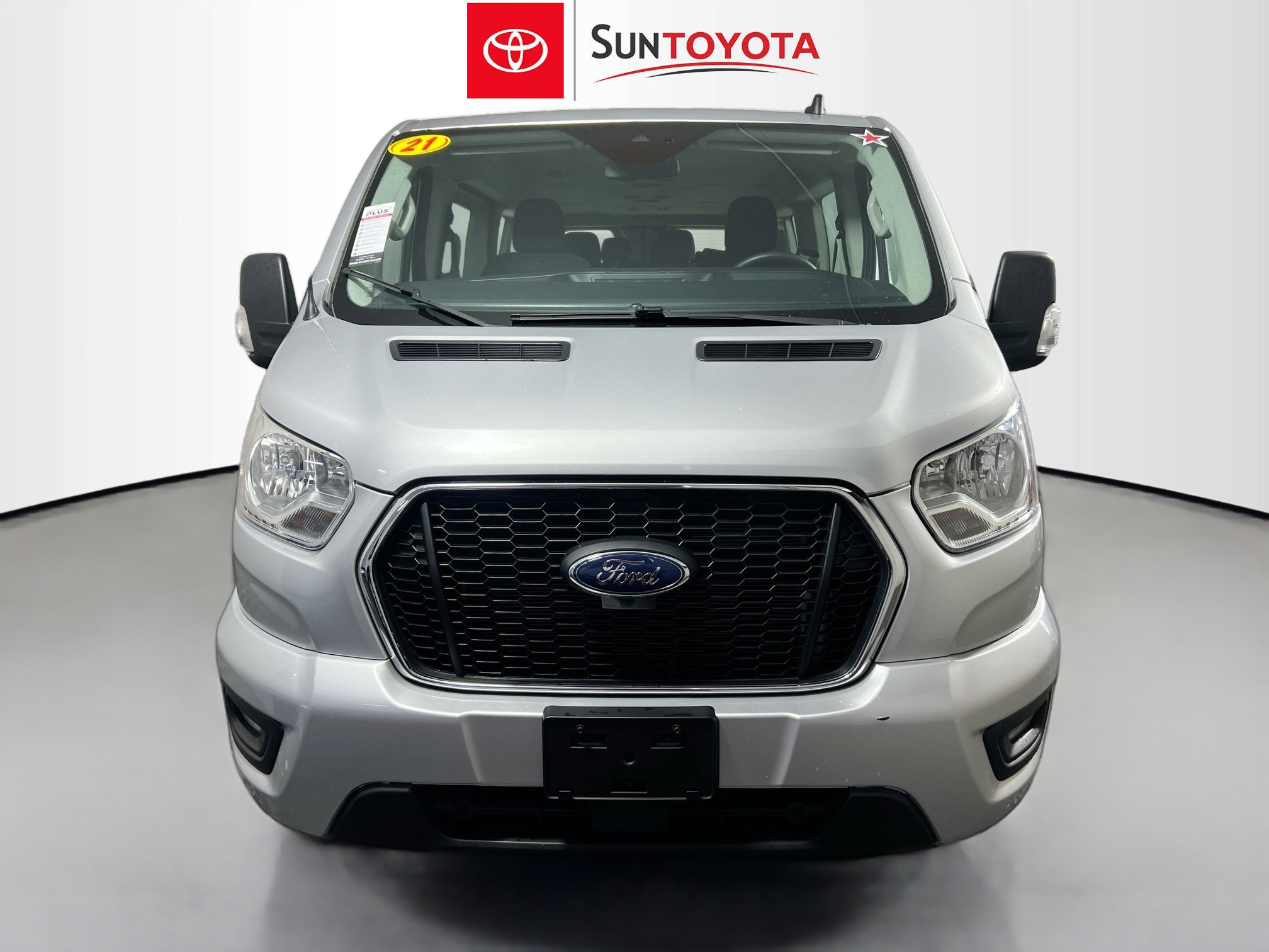 Used 2021 Ford Transit 350 XLT image 10