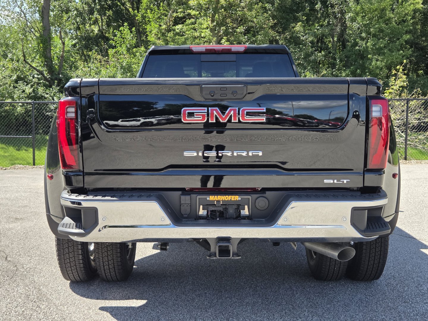 New 2026 GMC Sierra 3500 SLT w/ SLT Premium Package AWD/4WD image 17