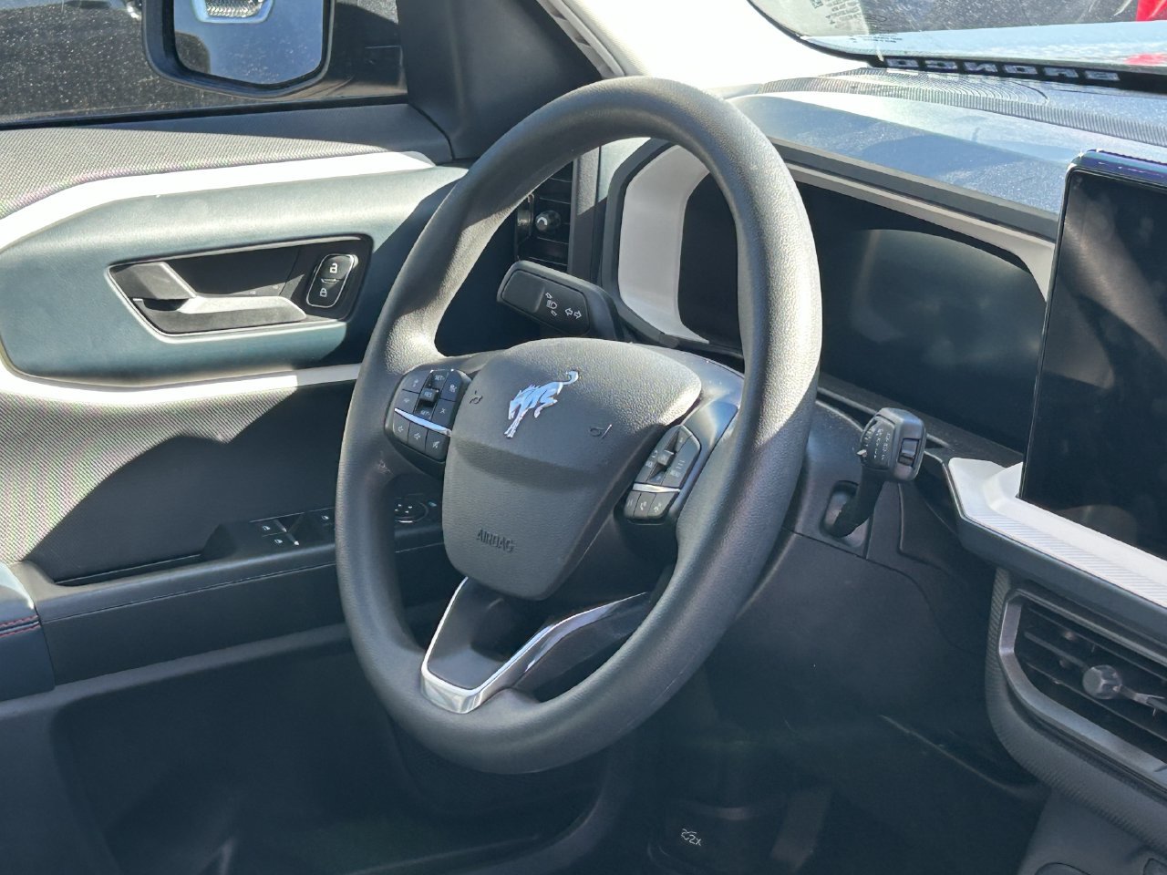 Used 2025 Ford Bronco Sport Heritage AWD/4WD image 10
