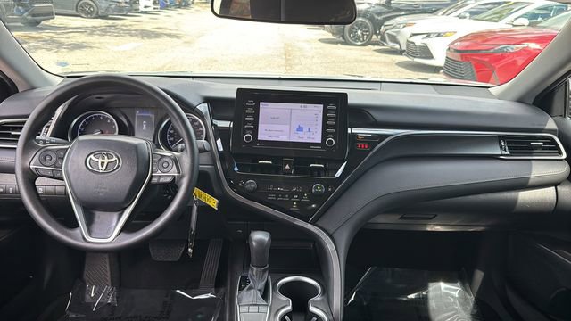 Used 2022 Toyota Camry LE image 13