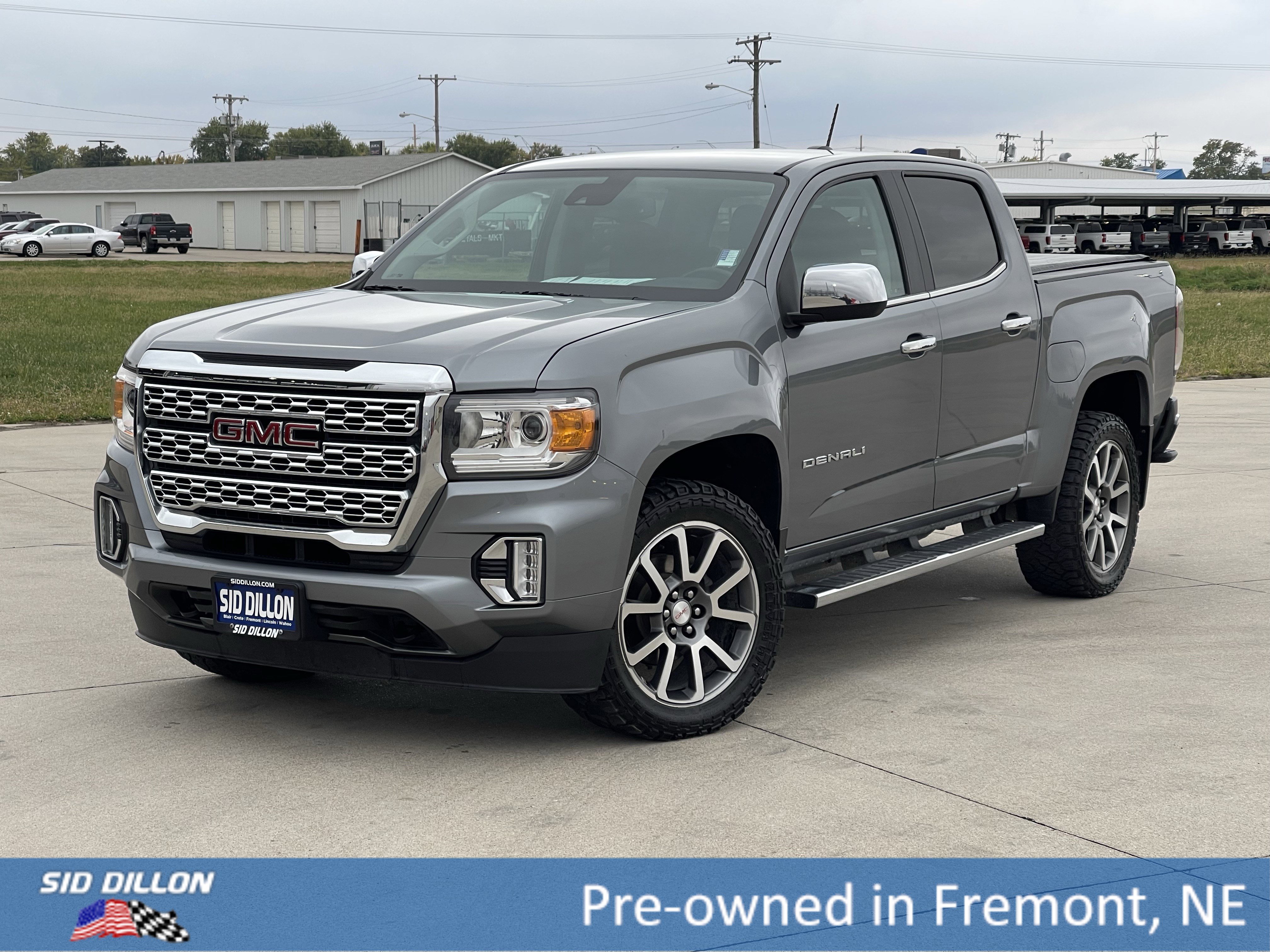 Used 2021 GMC Canyon Denali image 1