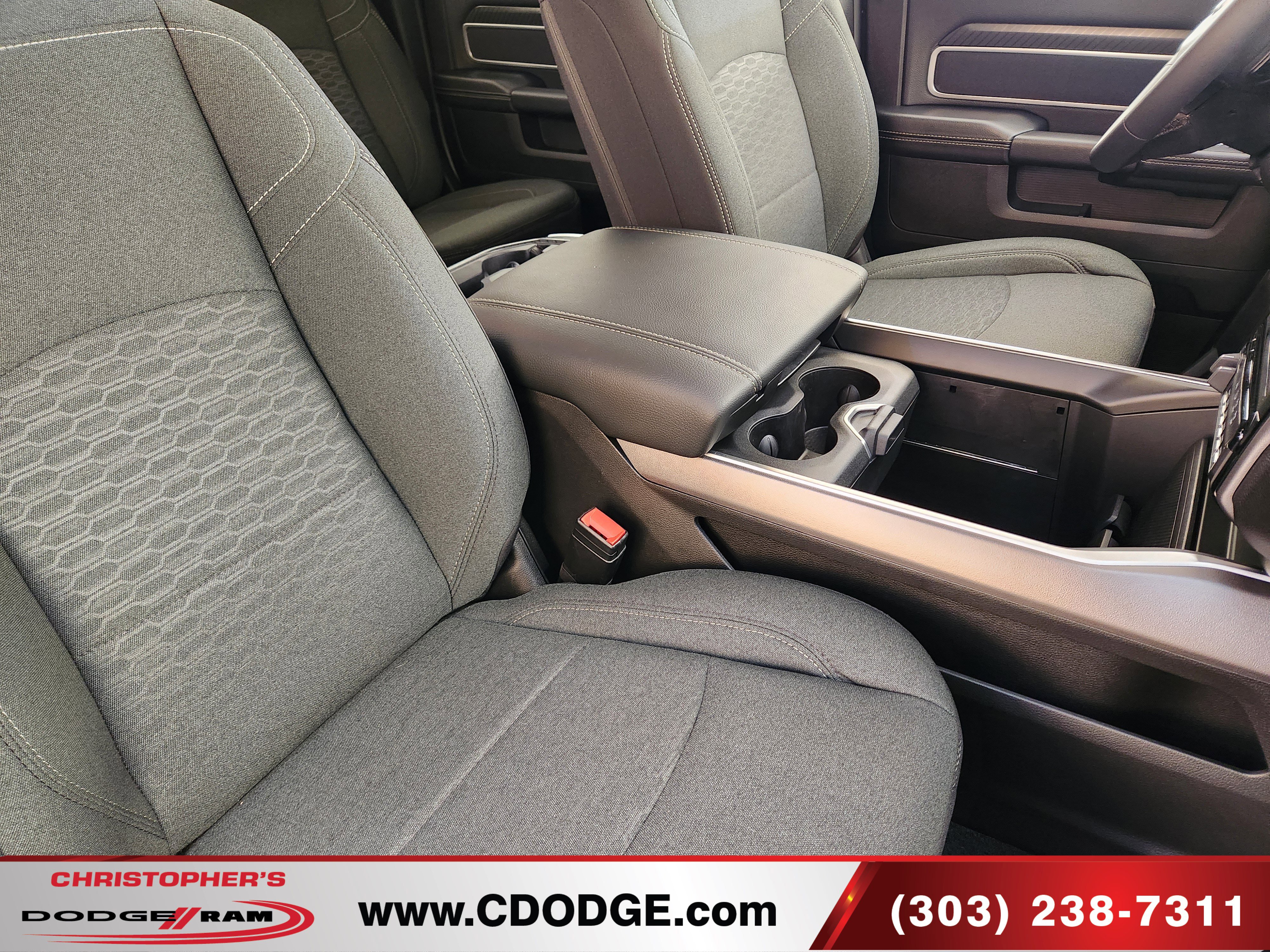 Used 2025 RAM 3500 Big Horn image 26