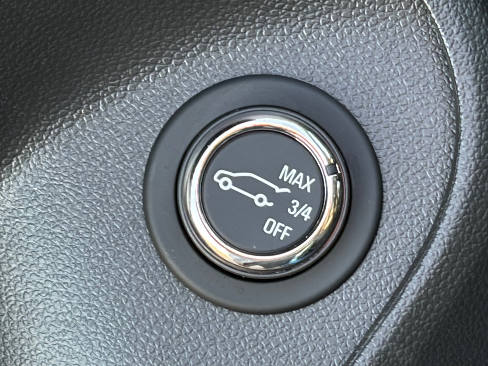 Used 2025 Buick Encore GX Sport Touring w/ Experience Buick Package AWD/4WD image 19