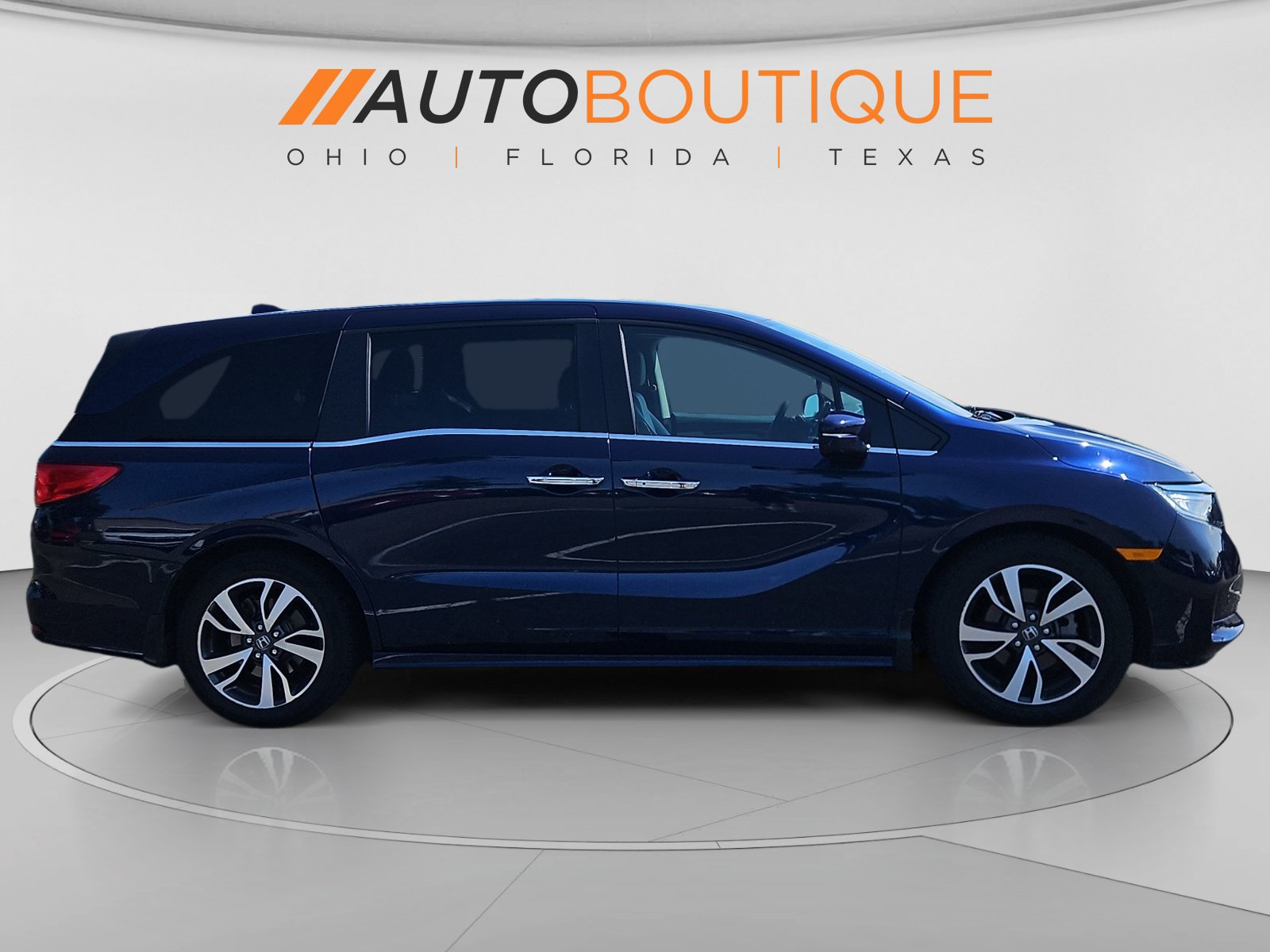 Used 2024 Honda Odyssey Touring image 6