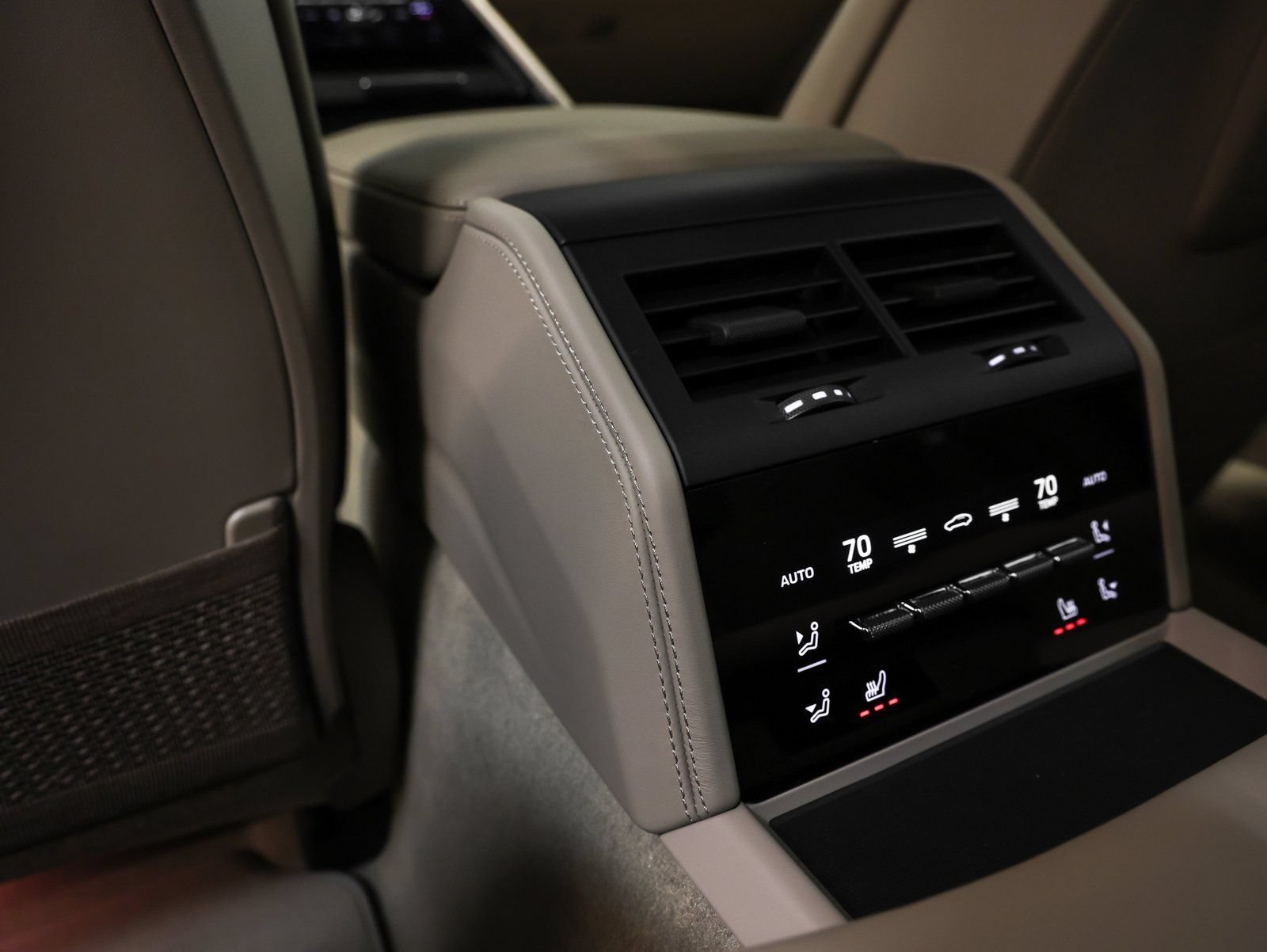 New 2026 Porsche Panamera 4 AWD/4WD image 51