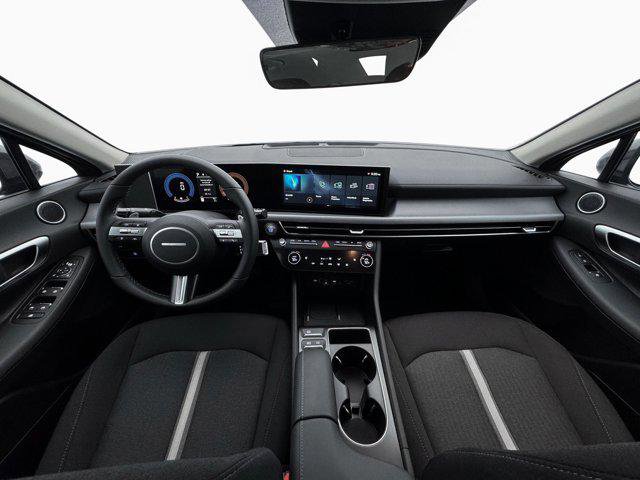 New 2026 Hyundai Sonata SEL AWD/4WD image 13