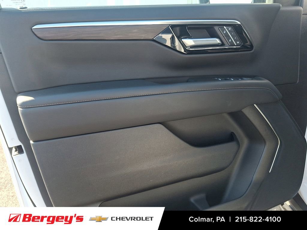 Certified 2025 Chevrolet Tahoe LT AWD/4WD image 17