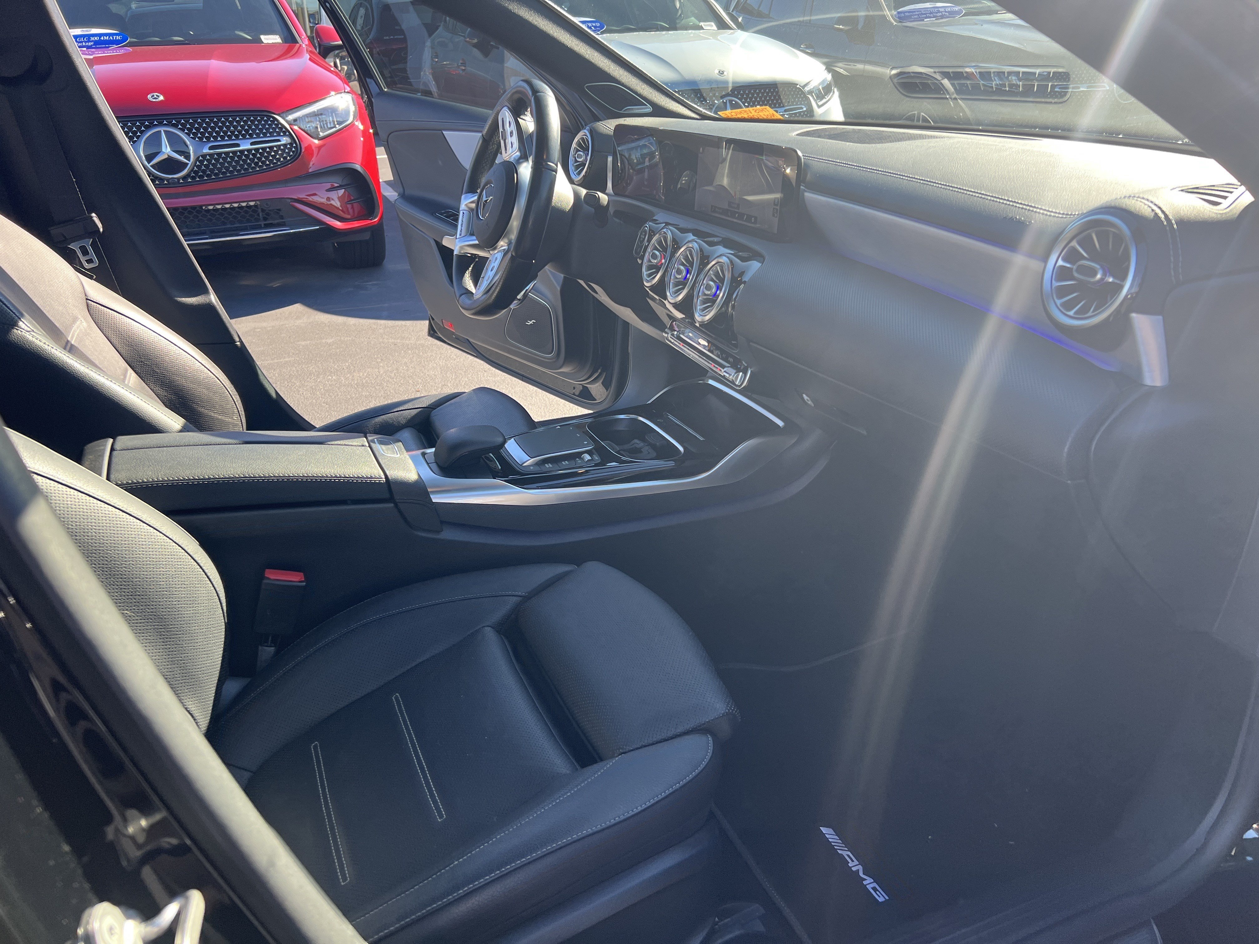 Used 2021 Mercedes-Benz A 35 AMG 4MATIC image 33