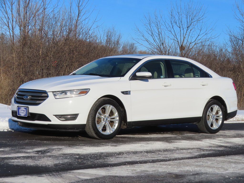 Used 2013 Ford Taurus SEL image 22