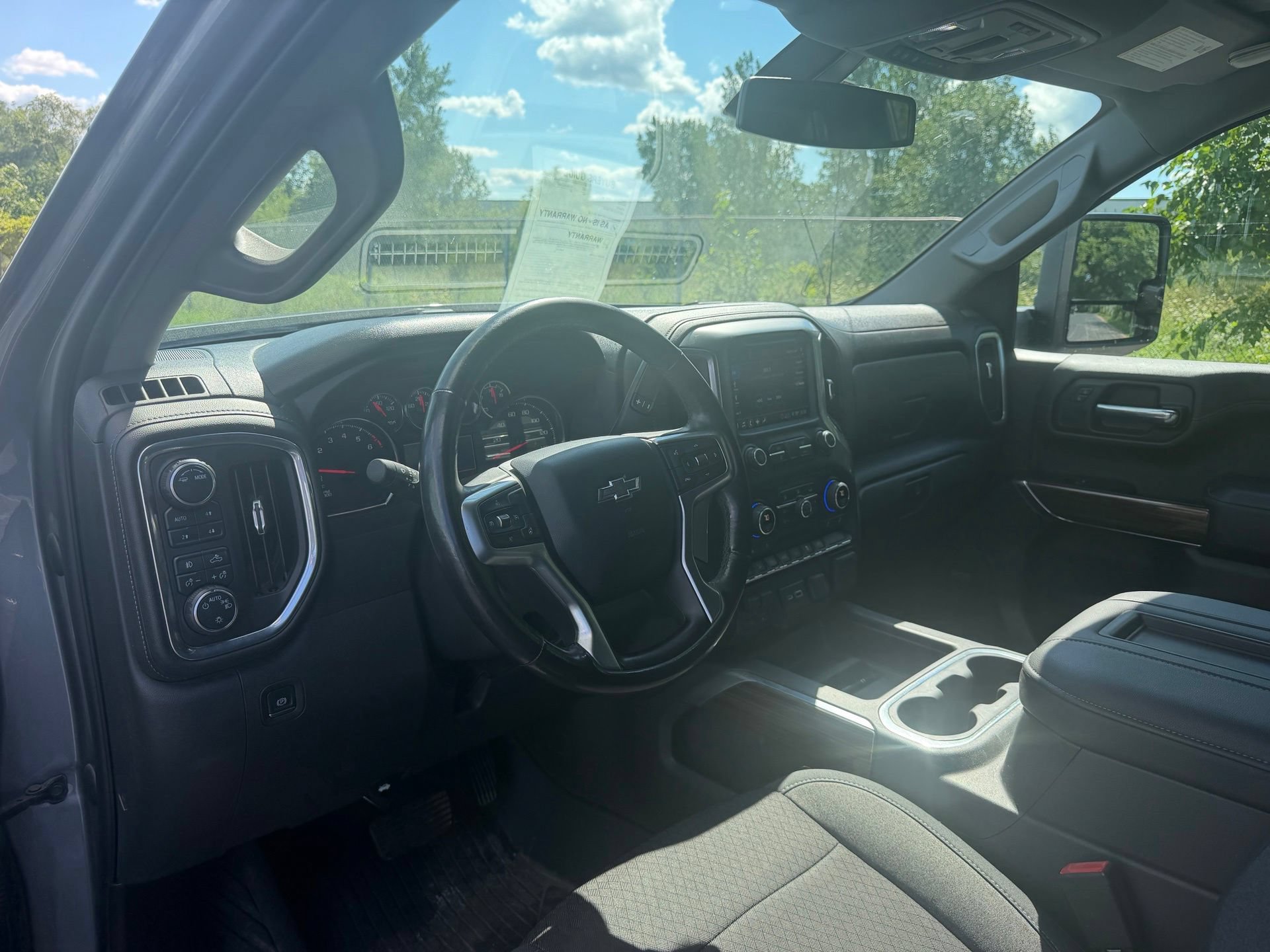 Used 2020 Chevrolet Silverado 1500 RST AWD/4WD image 11