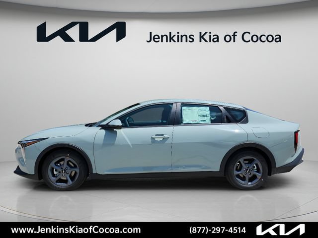 New 2026 Kia K4 FWD image 10