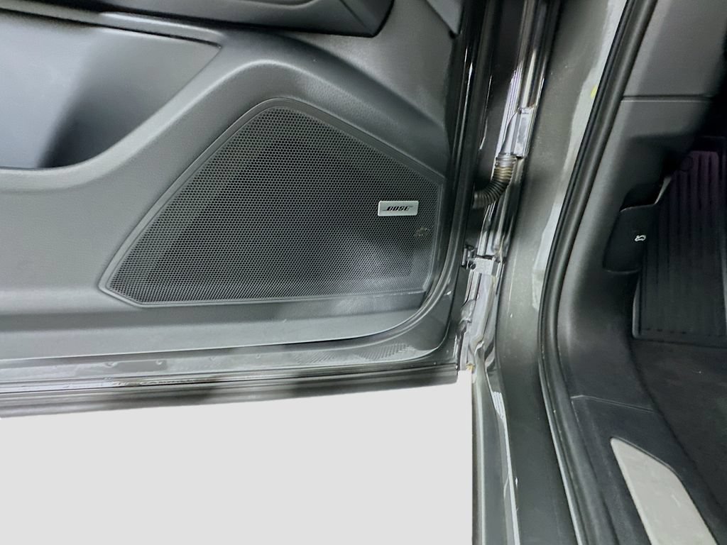 Certified 2020 Porsche Cayenne AWD/4WD image 21