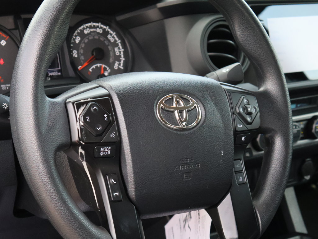 Used 2023 Toyota Tacoma SR AWD/4WD image 17