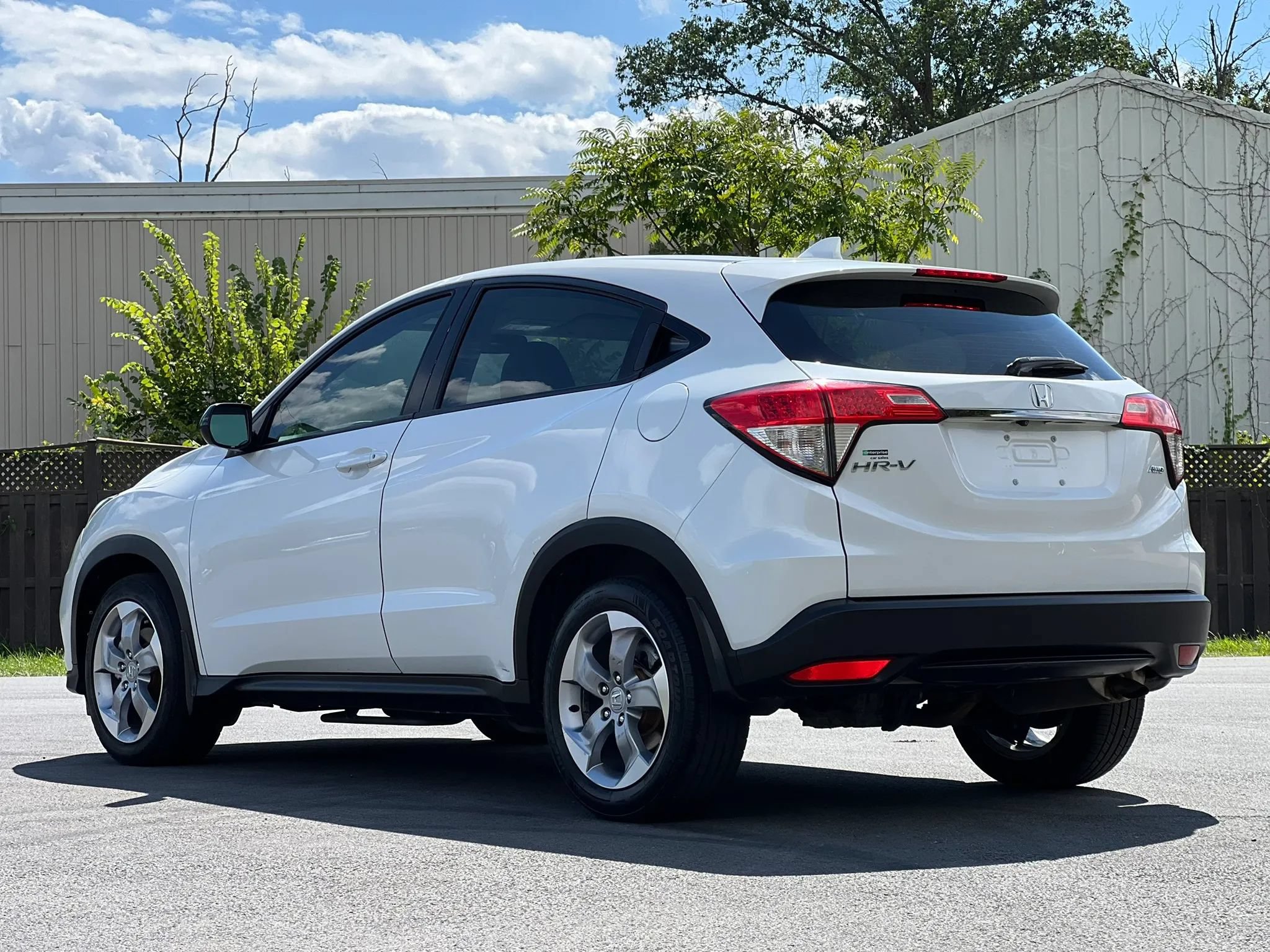 Used 2022 Honda HR-V LX image 3