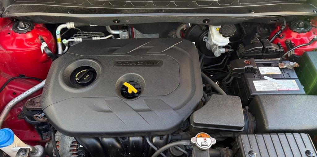 Used 2013 Kia Soul ! w/ Premium Pkg FWD image 28