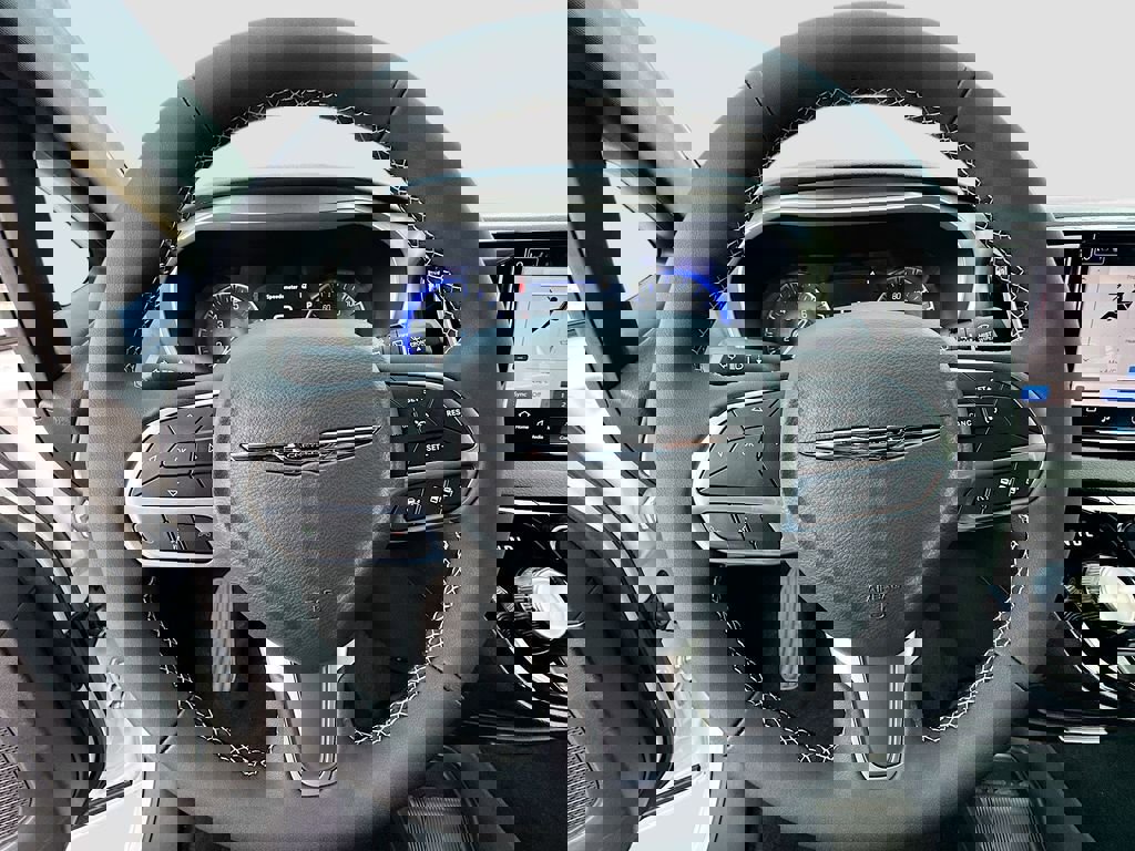 New 2026 Chrysler Voyager LX image 11