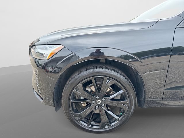 Certified 2024 Volvo XC60 B5 Ultimate AWD/4WD image 22