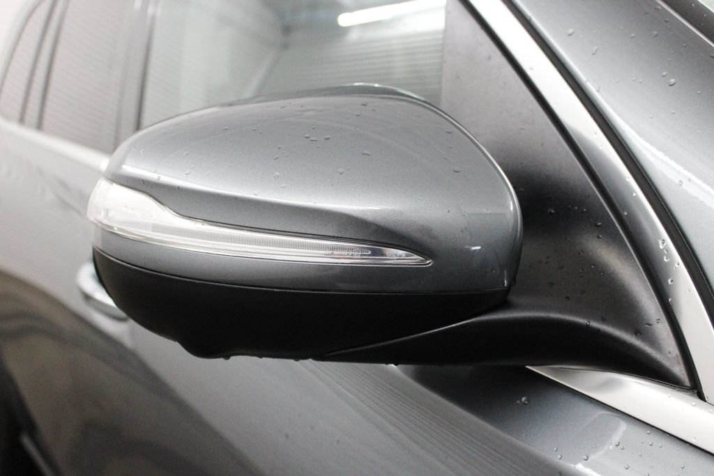 Used 2023 Mercedes-Benz GLS 450 4MATIC image 13