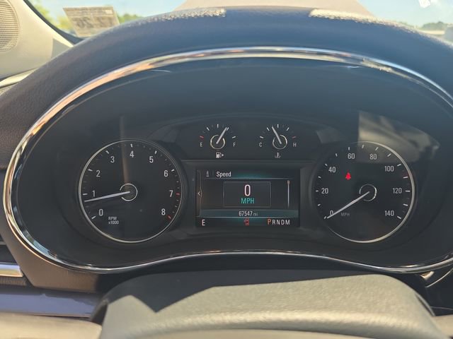 Used 2021 Buick Encore Preferred w/ Safety Package image 19