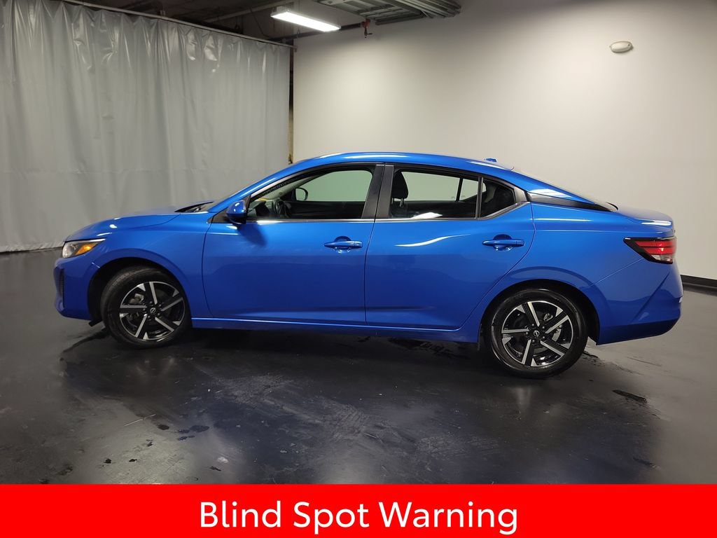 Used 2025 Nissan Sentra SV FWD image 5