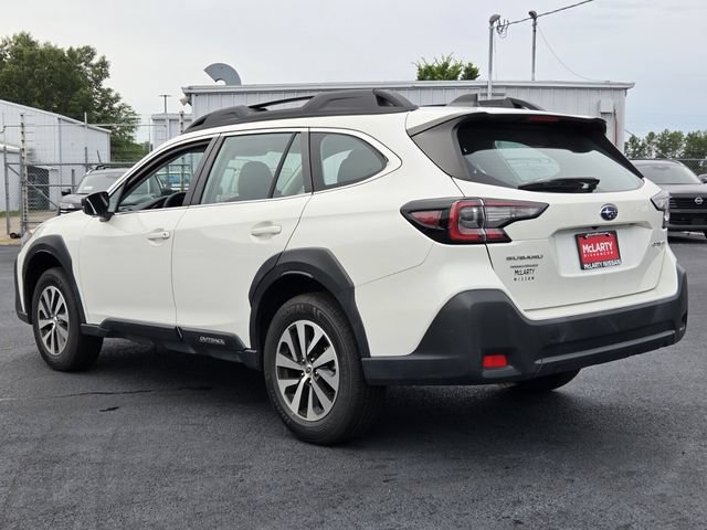Used 2024 Subaru Outback AWD/4WD image 3