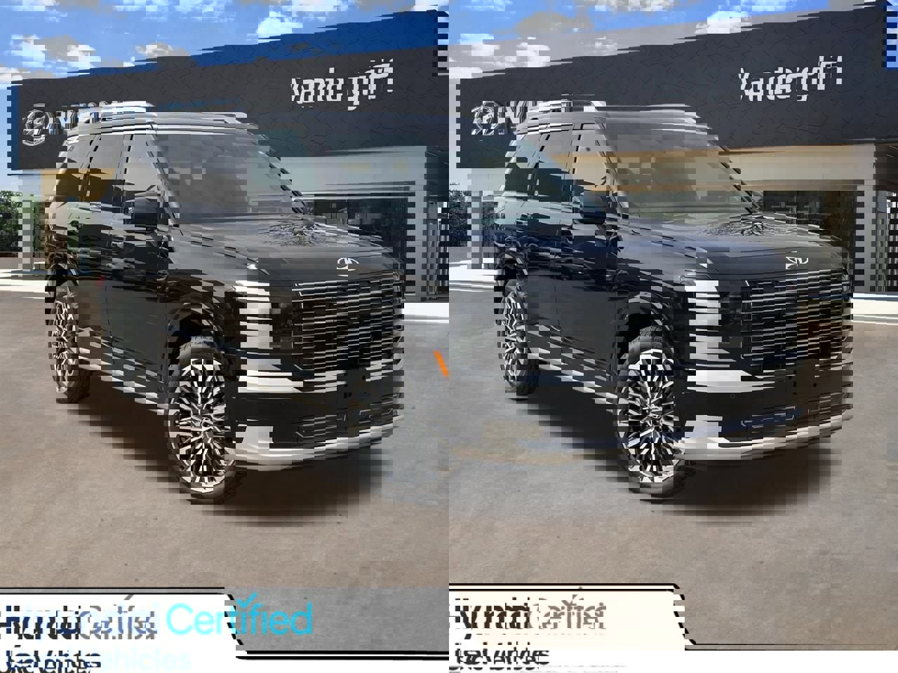 Used 2026 Hyundai Palisade Calligraphy image 1