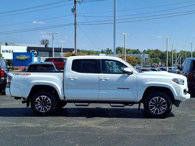 Used 2021 Toyota Tacoma TRD Sport image 8