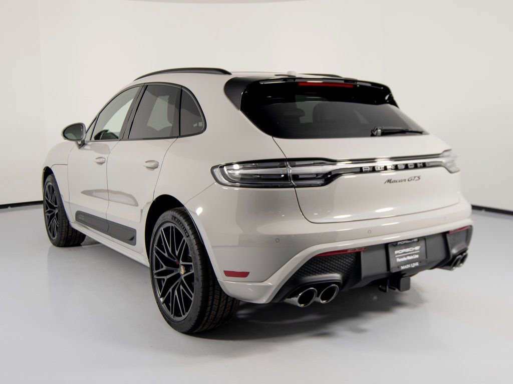 New 2026 Porsche Macan GTS image 8